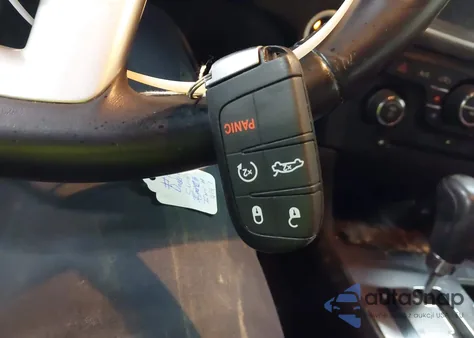 2014 Dodge Charger R/T Plus z USA, uszkodzony, nr VIN 2C3CDXDT4EH341181